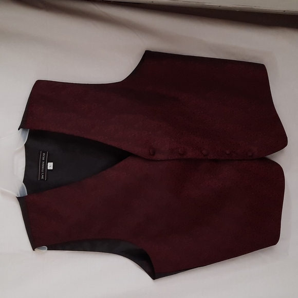 Jim's Formal Wear Other - Jim's Formal Wear - Vest - Size L